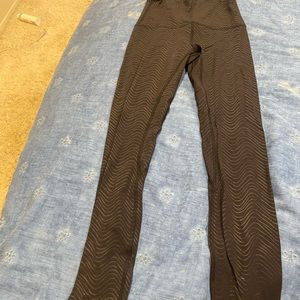 Lululemon align leggings 25" barely worn